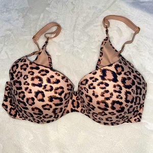 Victoria’s Secret cheetah print bra size 32C - never worn!